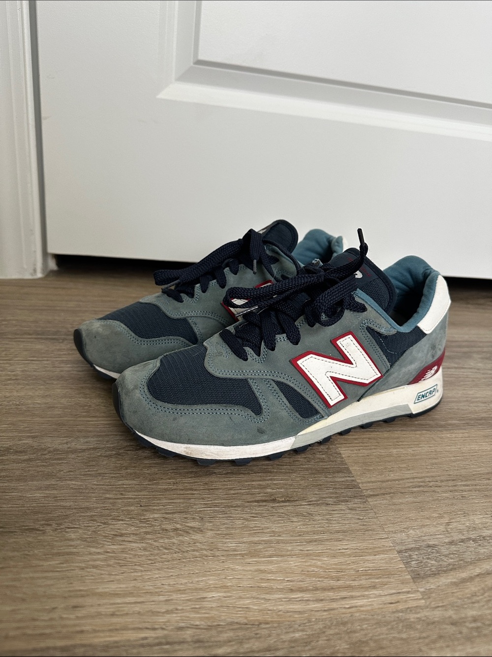 New Balance M1300TR Made in USA MensSize 10.5 US Pigskin Low Top Athletic Shoes